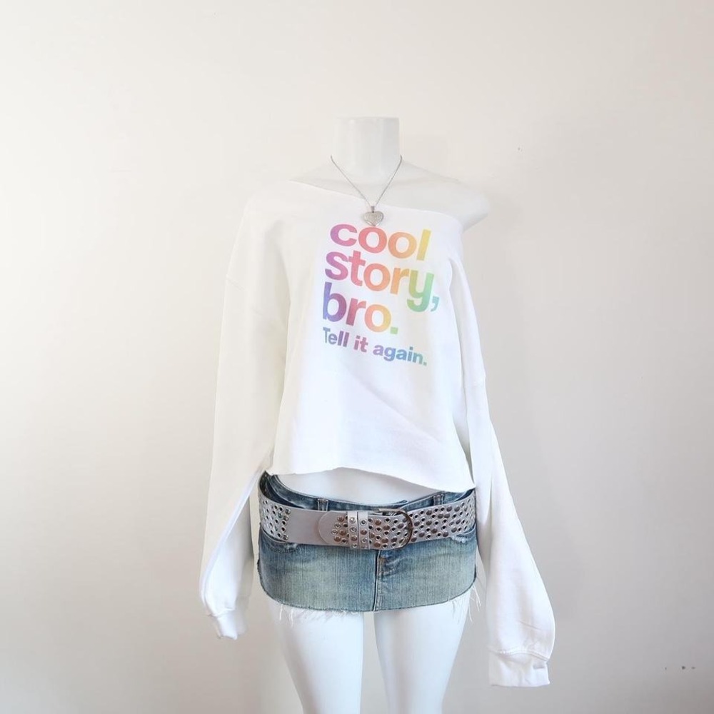y2k cool story bro graphic off shoulder cropped sweatshirt rainbow - Picture 4 of 5